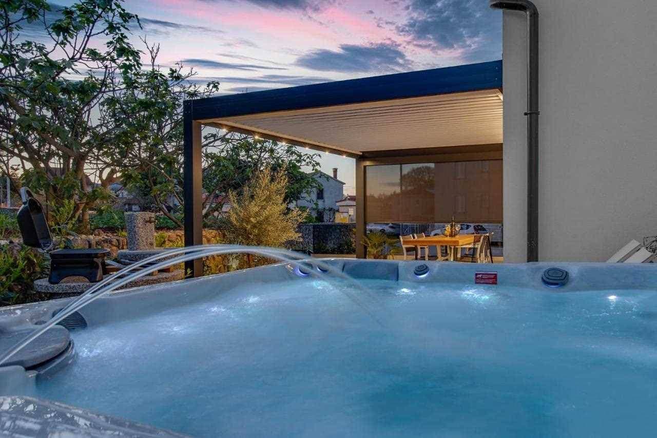 Premium Ferienwohnung I. mit Whirlpool 1