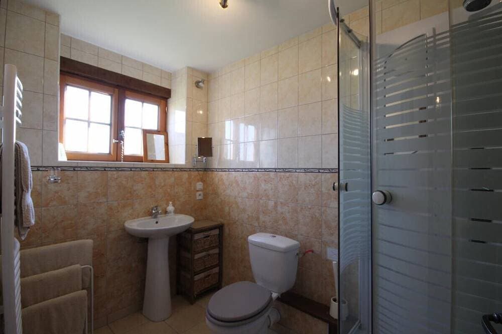Foto 10 von 30: Superb 4★ luxury cottage with pool, spa and sauna, a true oasis of peace!