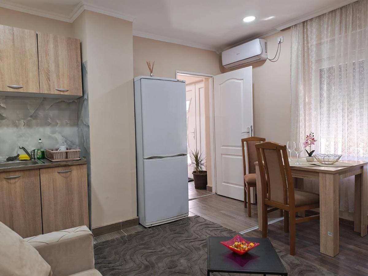 Foto 4 von 11: One-Bedroom Apartment