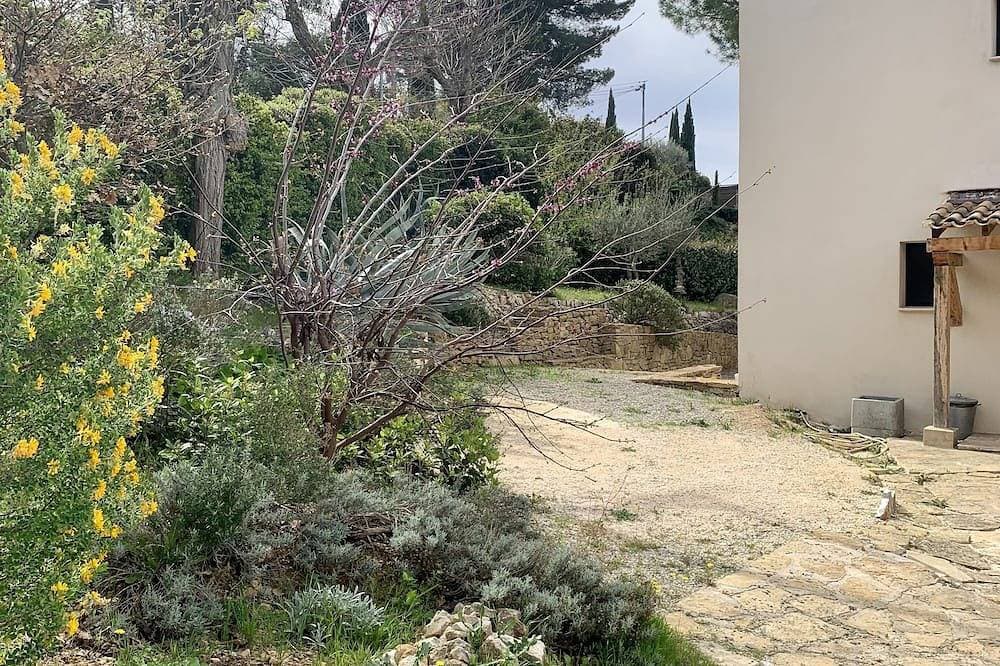 Foto 13 von 18: Villa Avec Piscine en Pleine Campagne Sans vis a vis à 10 mn du Bord de mer
