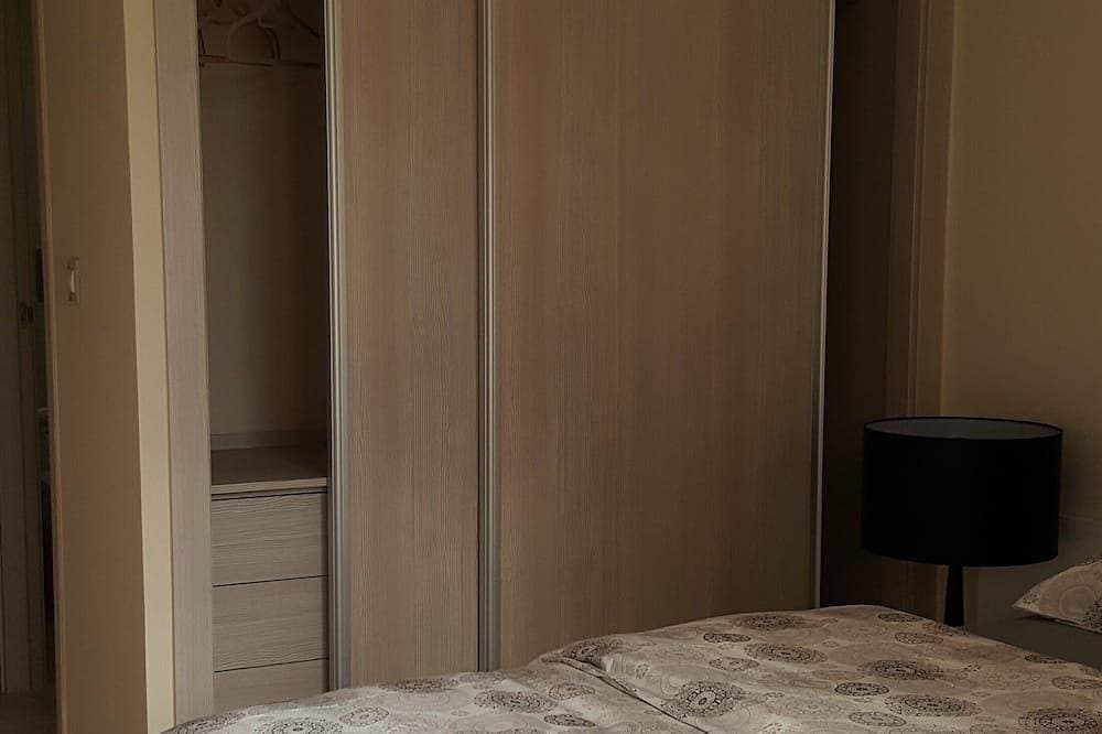 Foto 3 von 25: Schöne neue Luxus Wohnung mit 2 Schlafzimmern und 2 Bädern