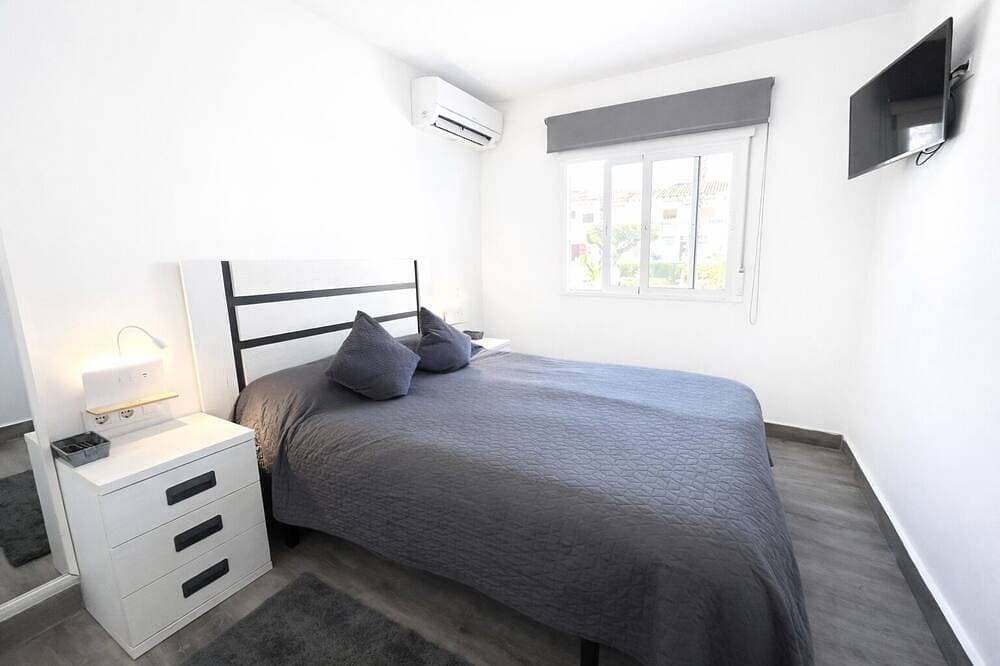 Foto 5 von 27: Bungalow Erdgeschoss Lake Garden für 4 Personen