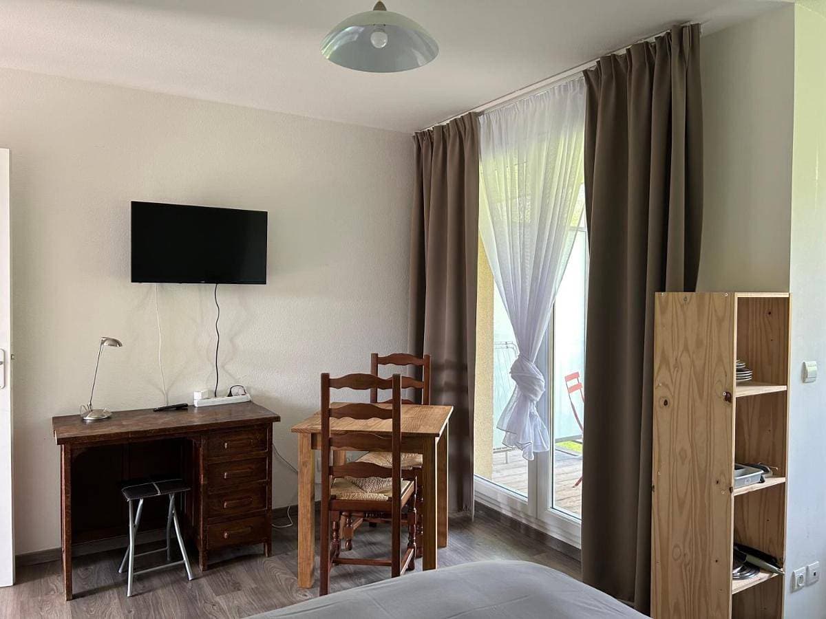 Foto 5 von 27: One-Bedroom Apartment