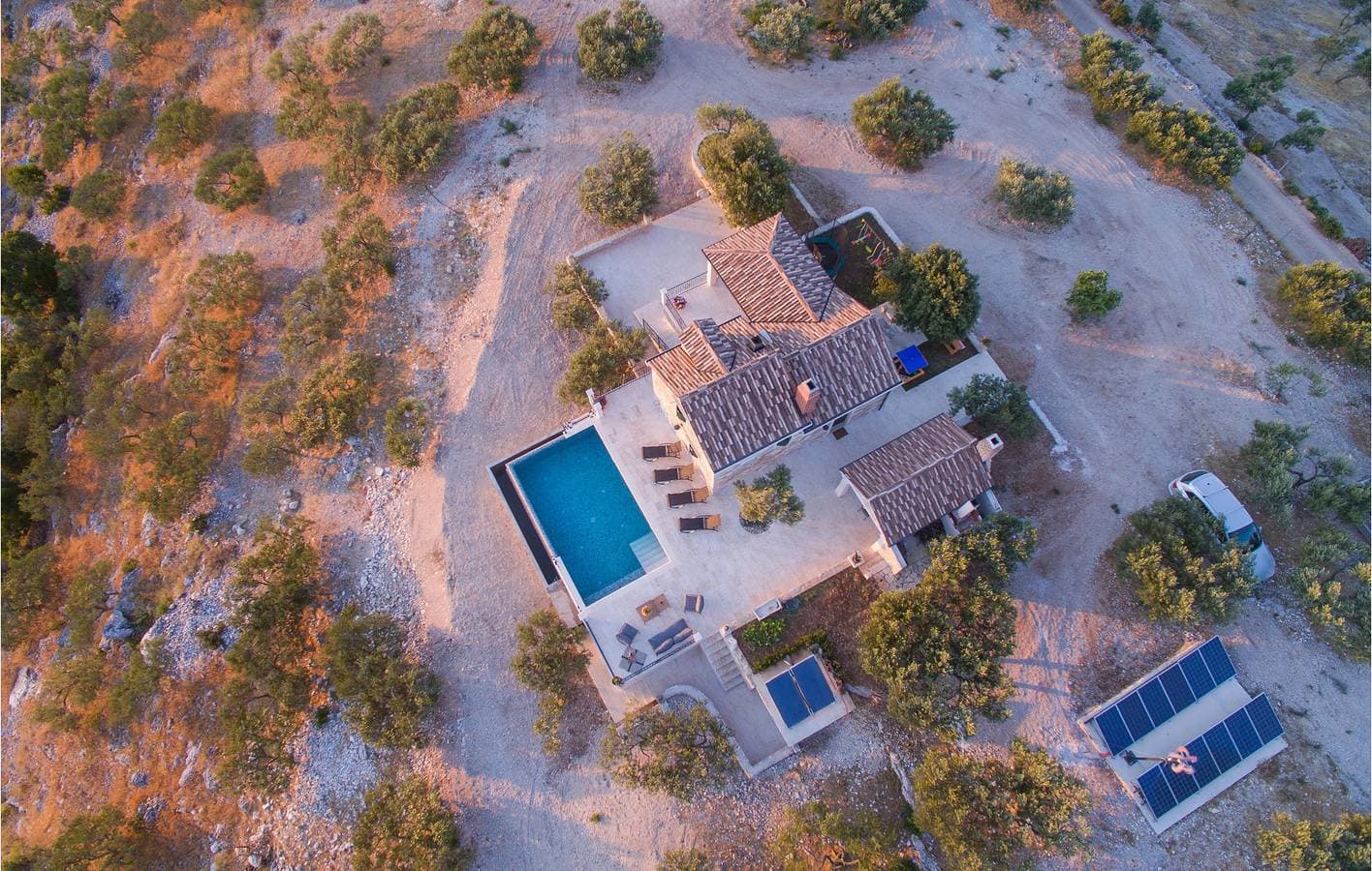 Foto 5 von 47: Gemütliche 2-Zimmer-Wohnung mit Pool und Terrasse, 2,5 km vom Strand entfernt