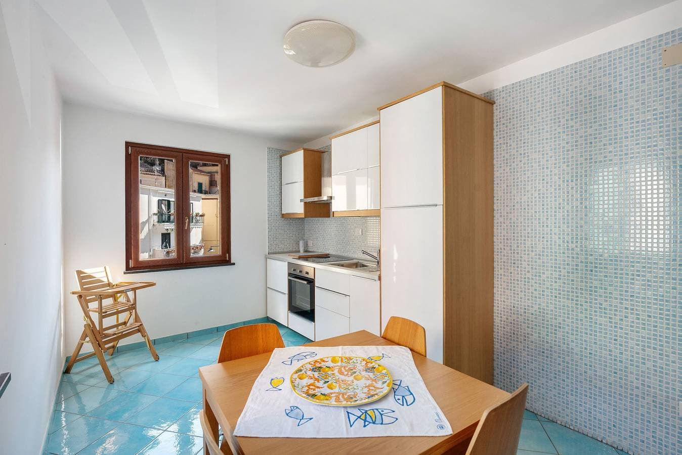 Foto 8 von 18: Apartment 'Ce Tour - Casa Cetara Centro' mit Balkon, WLAN und Klimaanlage