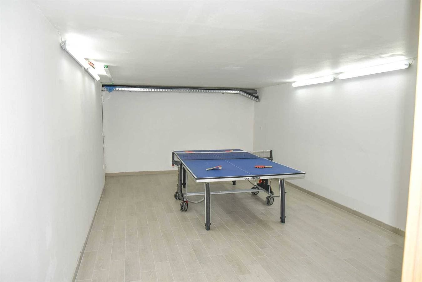 Foto 13 von 43: Strand Villa Ema mit Panoramablick auf das Meer, Pool, Garage, Grill & Spielzimmer