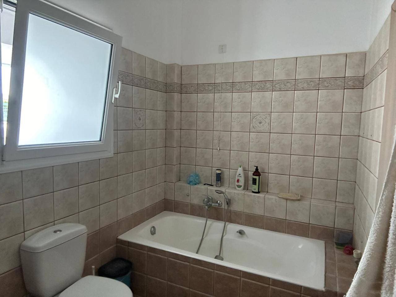 Foto 11 von 13: Triple Room with Balcony