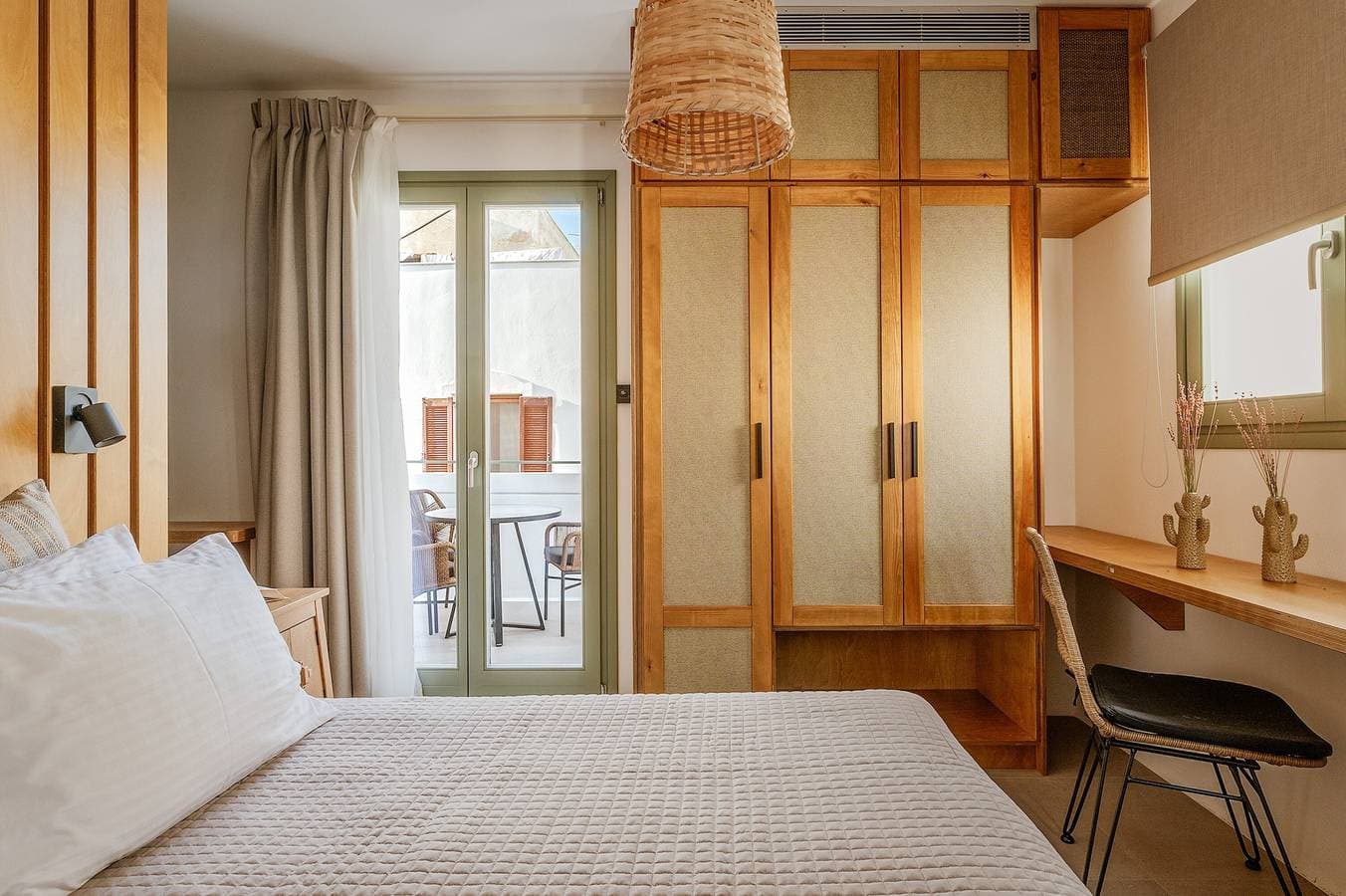 Foto 5 von 24: Ferienwohnung in einem Hotel "Makava Suite" mit Whirlpool im Freien, Balkon, WLAN und Klimaanlage