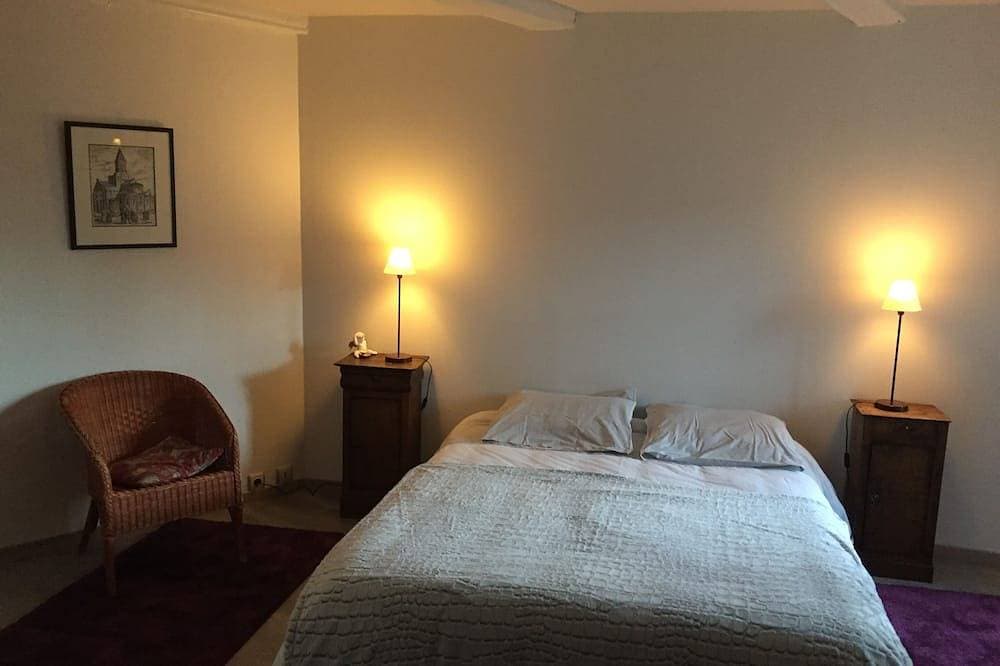 Foto 5 von 23: 4 * Ferienhaus Charme, mitten im alten Dorf, Terrasse, Wi-Fi,