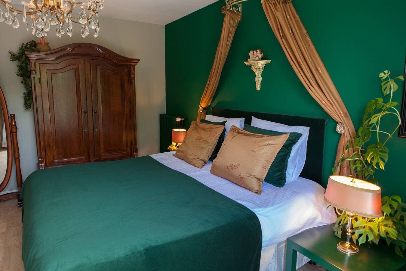 Foto 8 von 42: Le Petit Chateau: Haus mit privatem Pool, WLAN und Klimaanlage