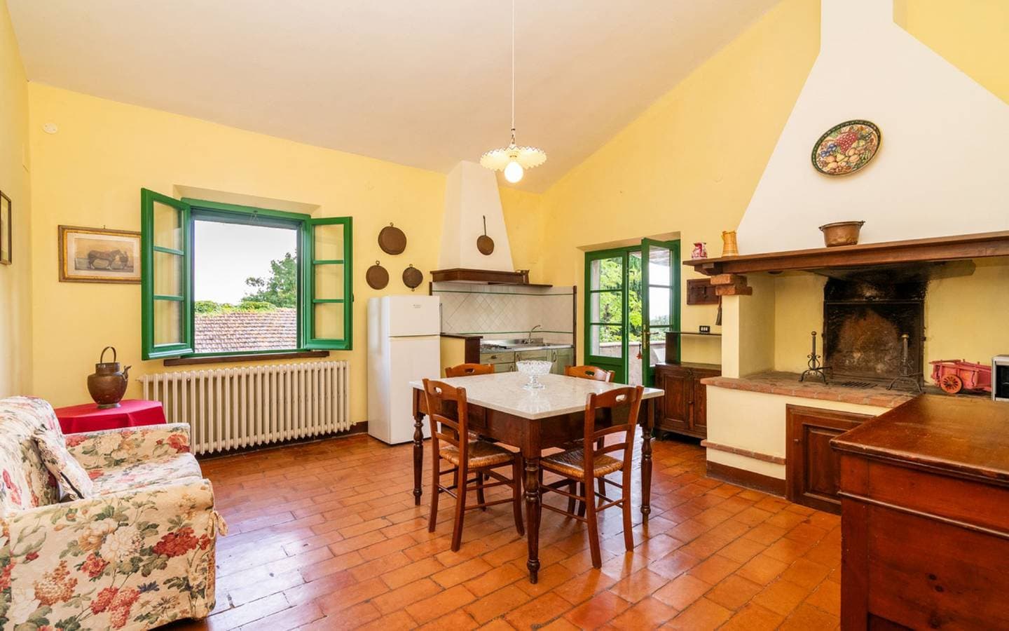 Foto 3 von 47: Ferienwohnung für 4 Personen mit Seeblick