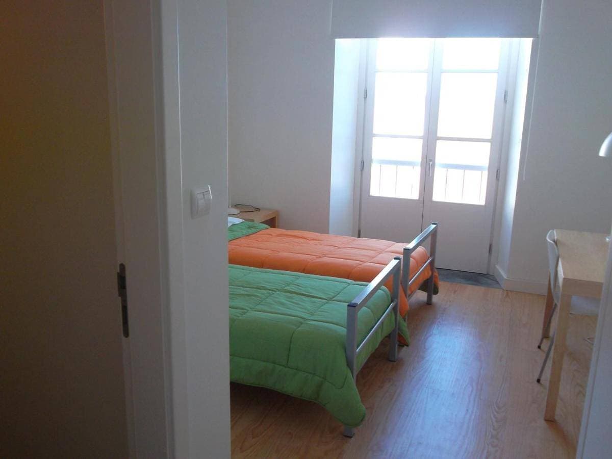 Foto 4 von 27: Hostel für 4 Personen mit Pool