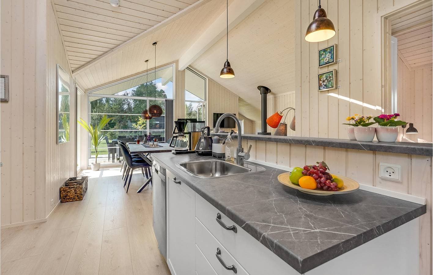 Foto 7 von 22: Ferienhaus für 8 Personen mit Garten