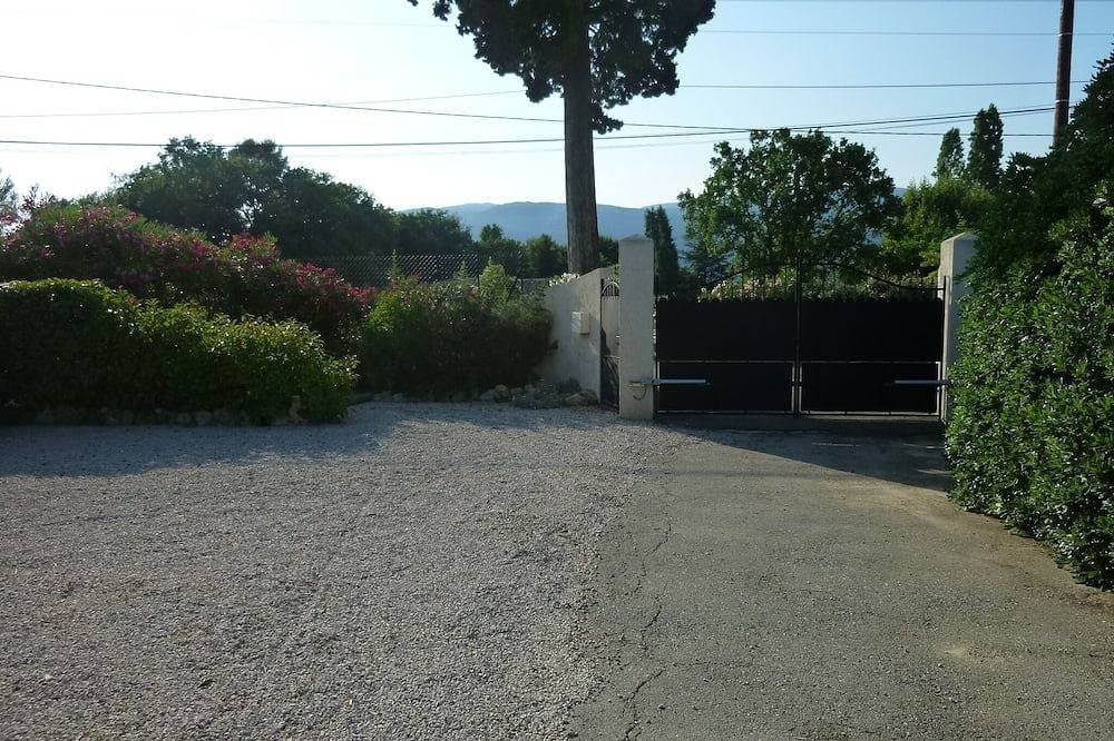 Foto 13 von 20: Chateauneuf: Ferienhaus / Villa - Chateauneuf