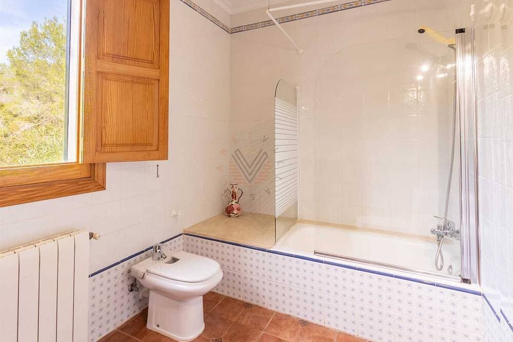 Foto 10 von 30: Can Bosch, umgeben von Bergen mit privatem Pool