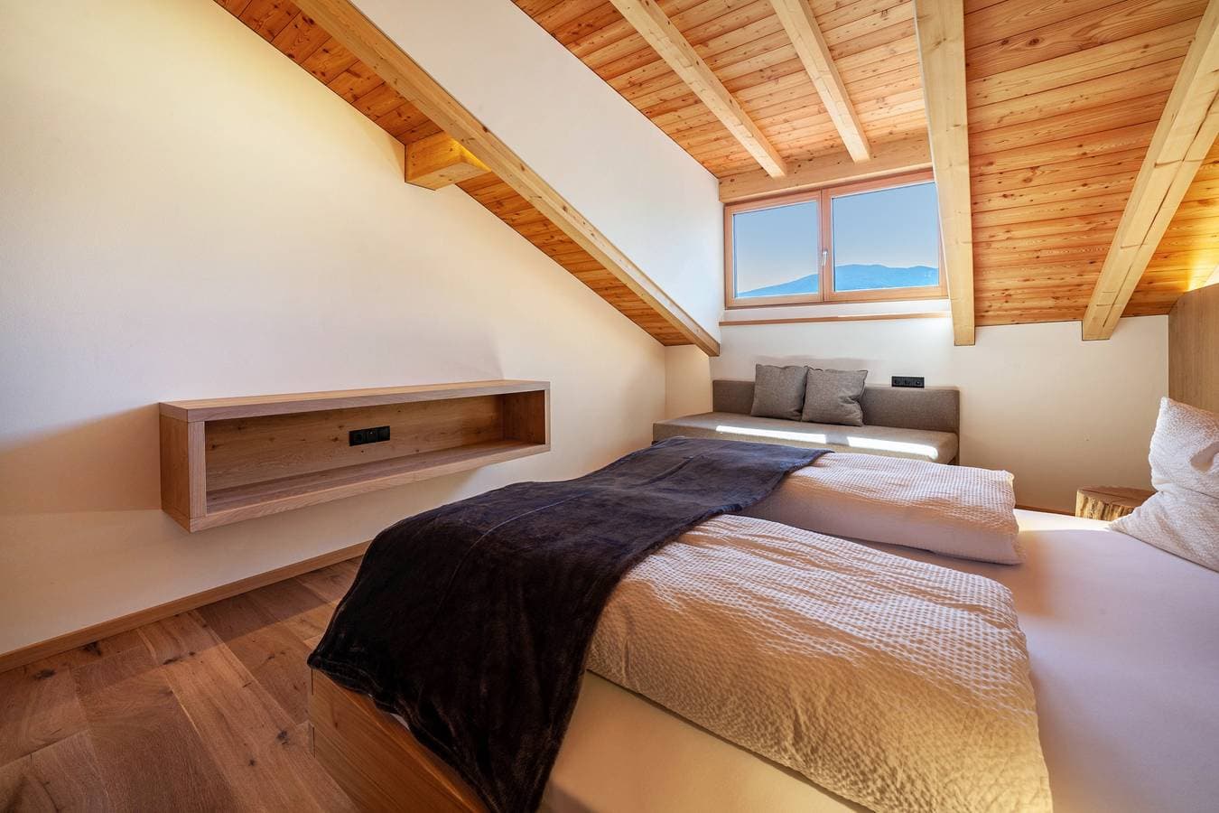 Foto 11 von 22: Ferienwohnung 'Hütterhof Sommer' mit Bergblick, privater Terrasse und WLAN