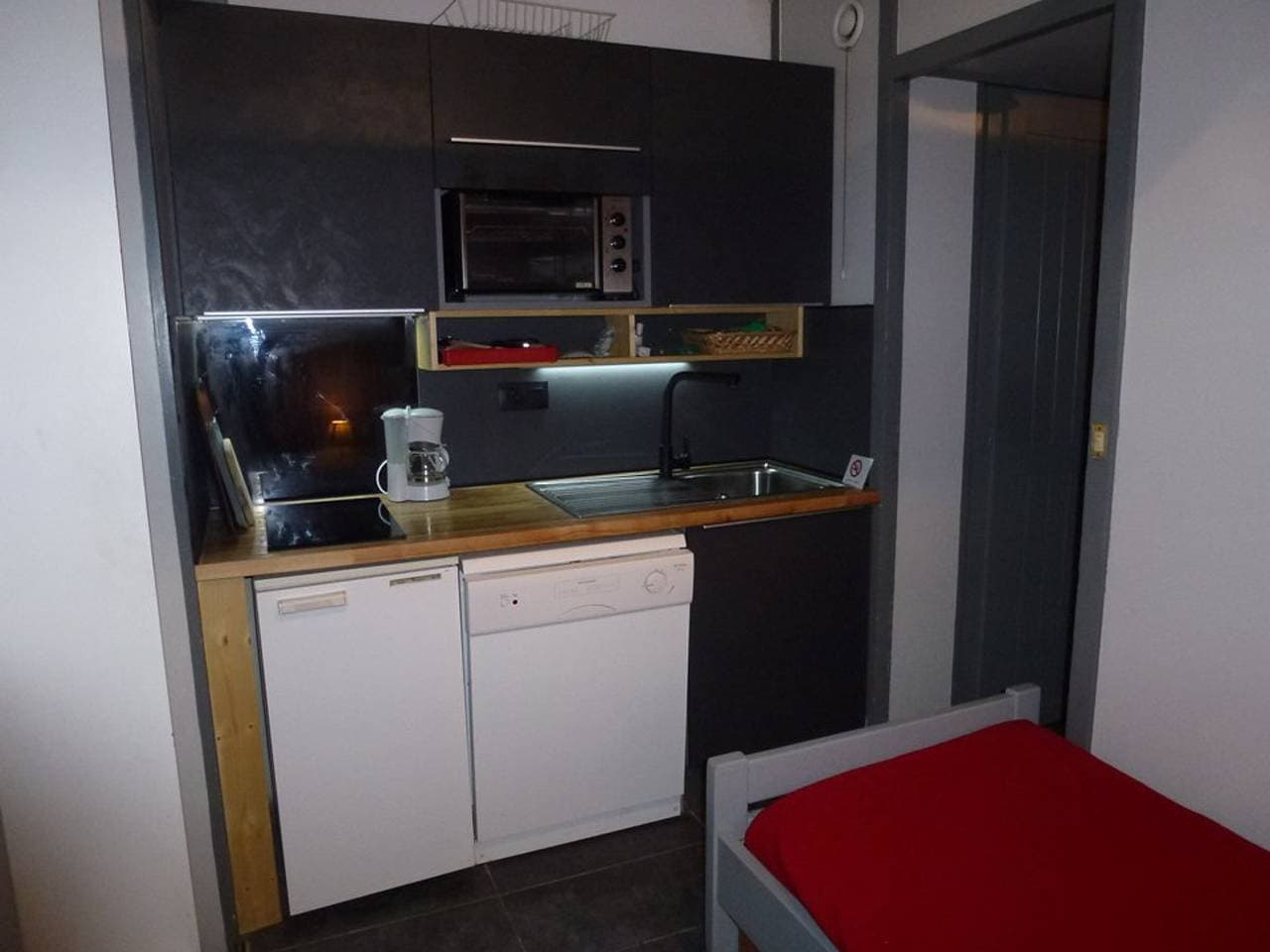 Foto 4 von 11: Studio für 4, Südbalkon, direkt an den Pisten