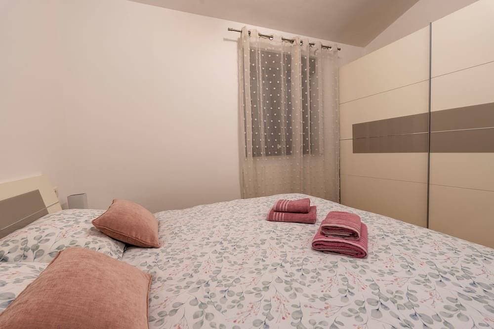 Foto 6 von 30: Beautiful House Nicole, swimming pool, fenced yard, BBQ, perfect for families