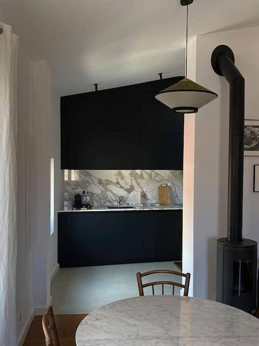 Foto 7 von 19: One-Bedroom Apartment