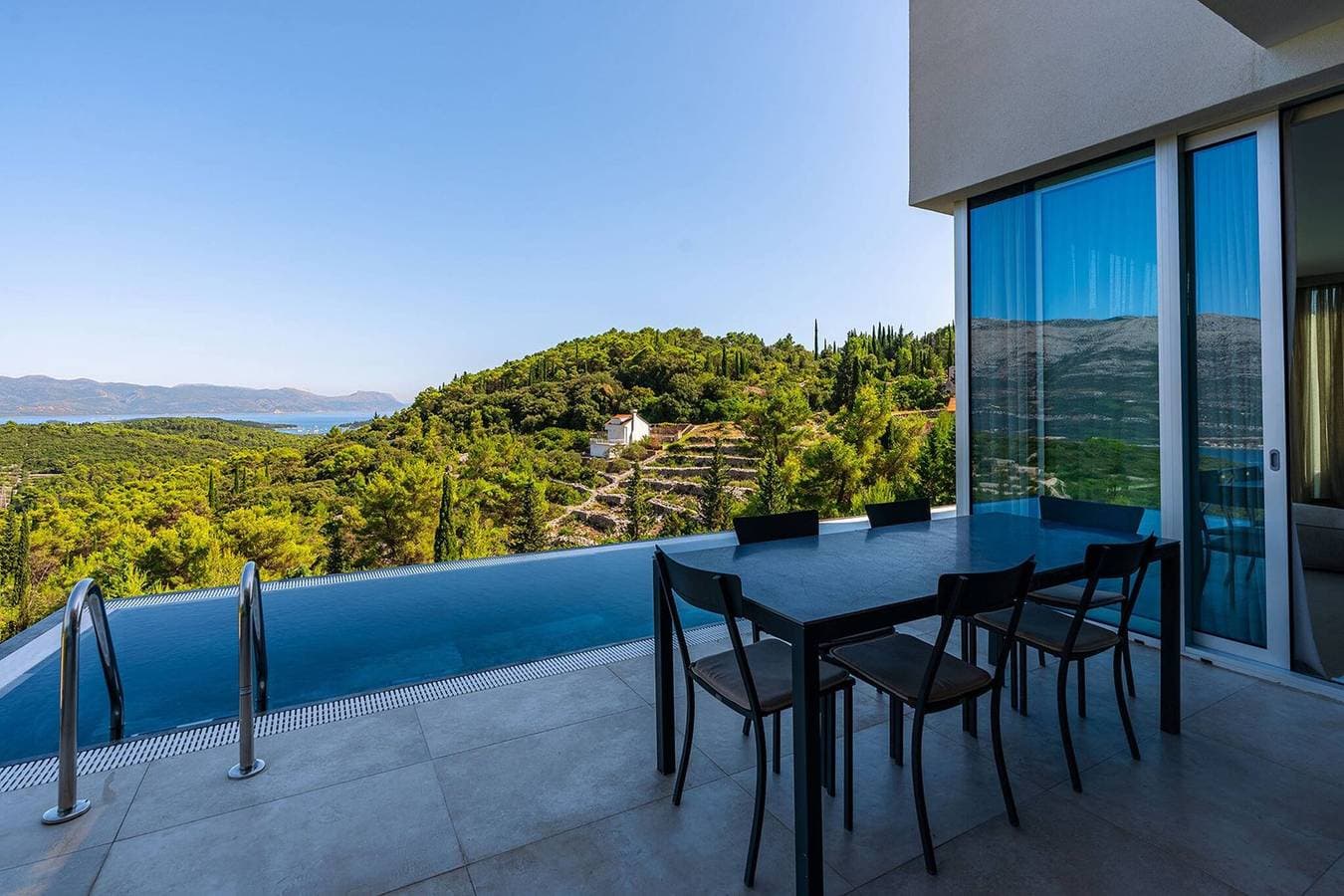 Foto 8 von 75: Luxury Villa Morello Korcula 2 with Heated Pool
