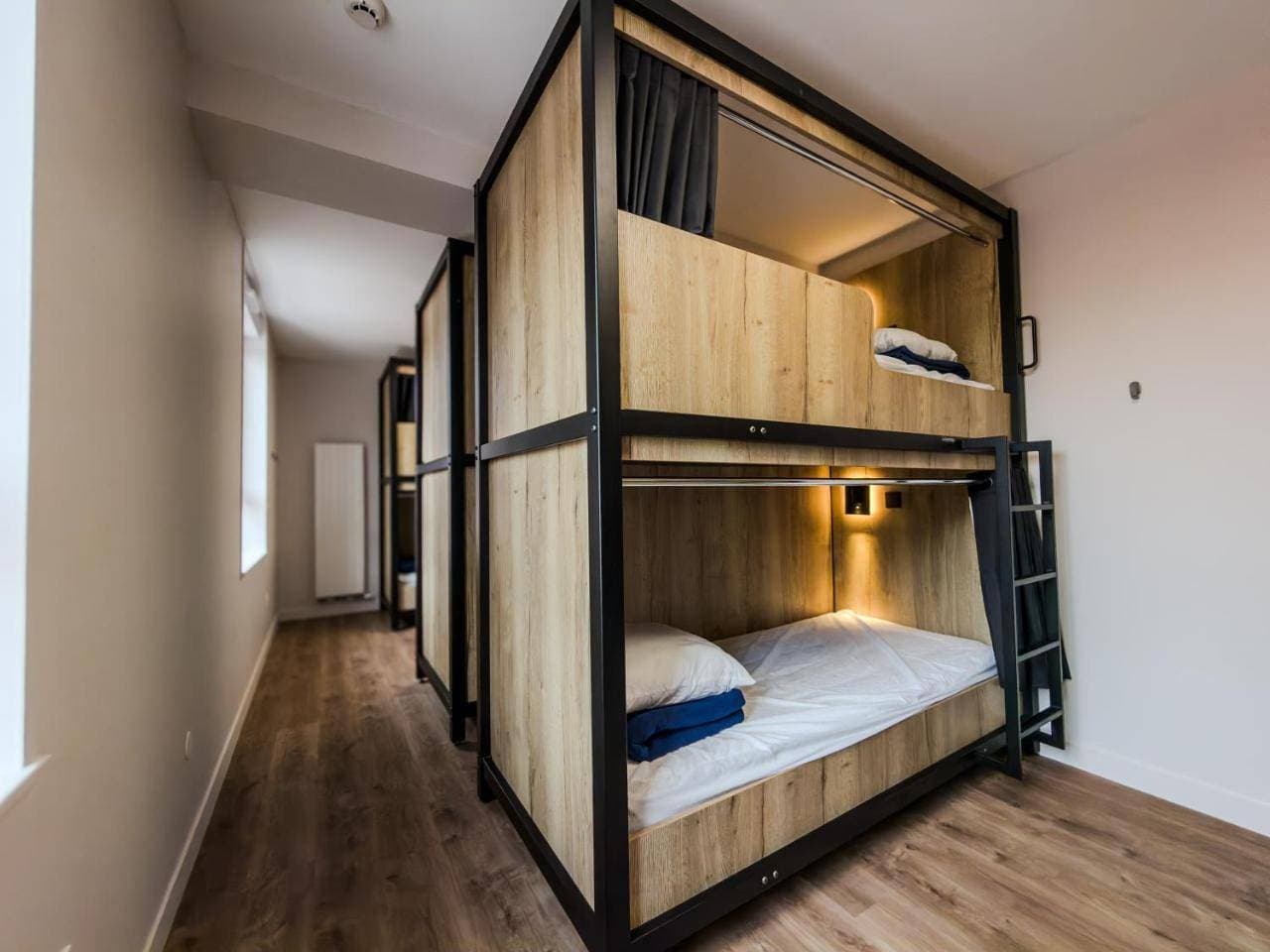 Foto 9 von 10: 8-Bed Mixed Dormitory Room