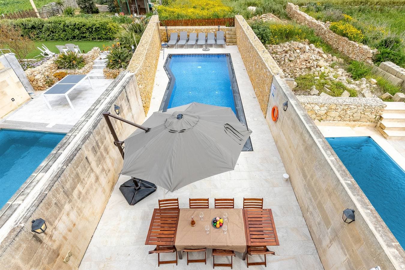 Foto 13 von 44: Solaris Gozitan Villa With Pool