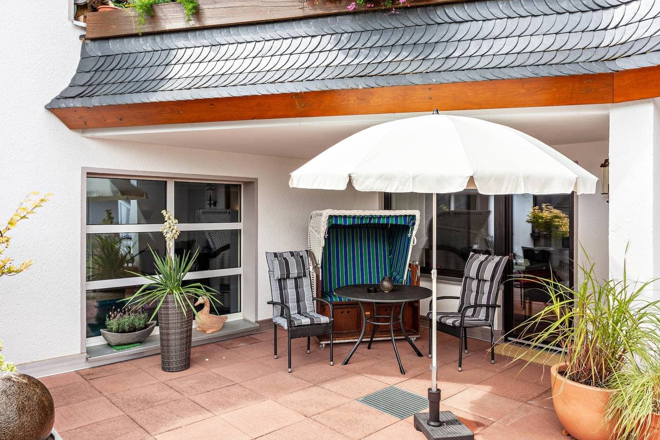 Foto 2 von 32: Haus Schönblick - Ferienwohnung 5 mit Bergblick, Privatterrasse und Wi-Fi