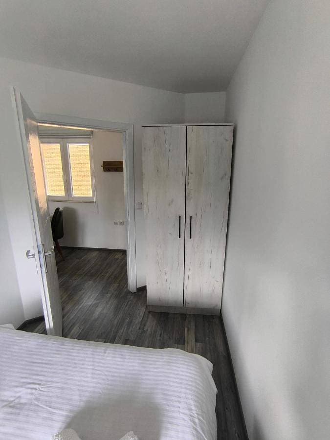 Foto 3 von 20: One-Bedroom Apartment