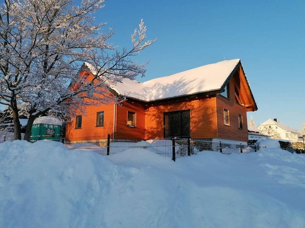 Hütte in Friedrichsbrunn mit Barbecue 1