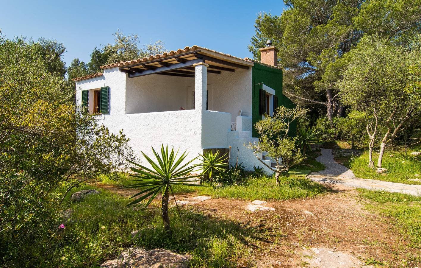 Foto 2 von 26: Appartement am Strand mit Pool und Terrasse