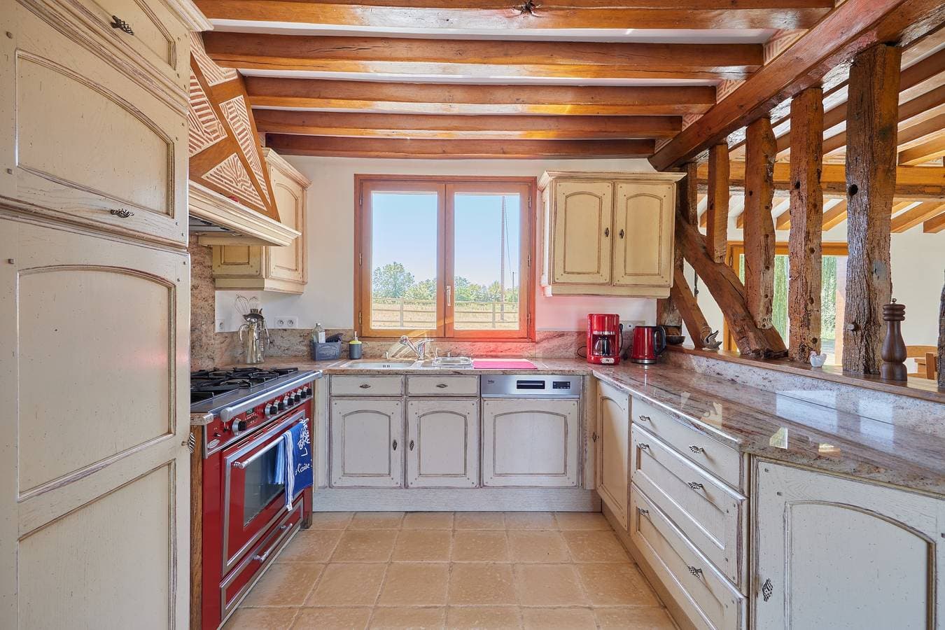 Foto 3 von 22: Ferienhaus für 4 Personen mit Terrasse