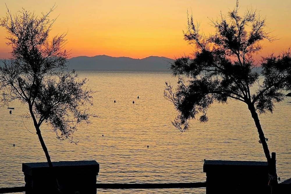 October Beach Hike: Villetta, Pomonte private area—a little beach, a little mountains 1