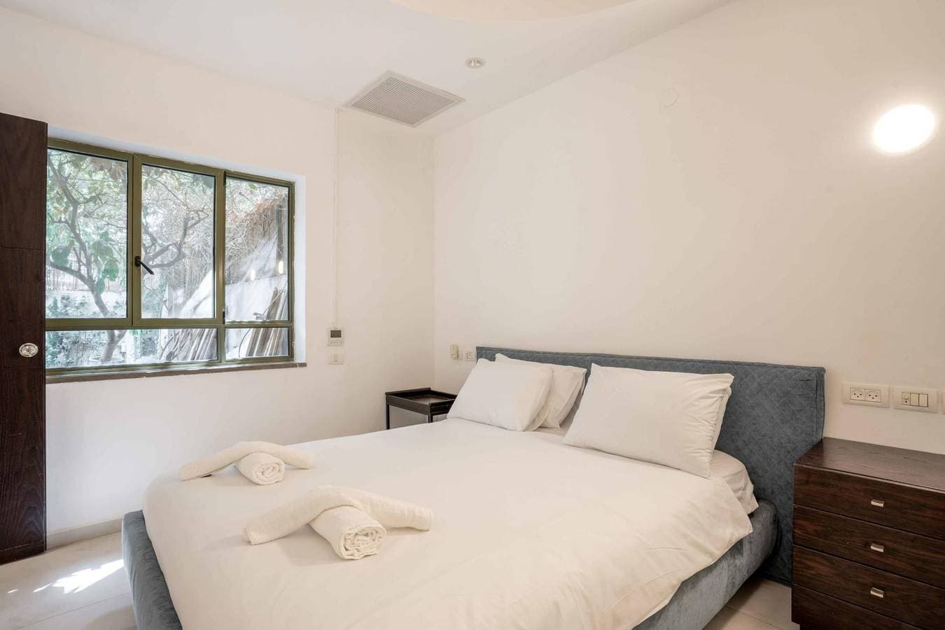Foto 13 von 23: Ferienwohnung für 4 Personen mit Garten