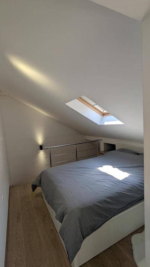 Foto 5 von 15: One-Bedroom Apartment