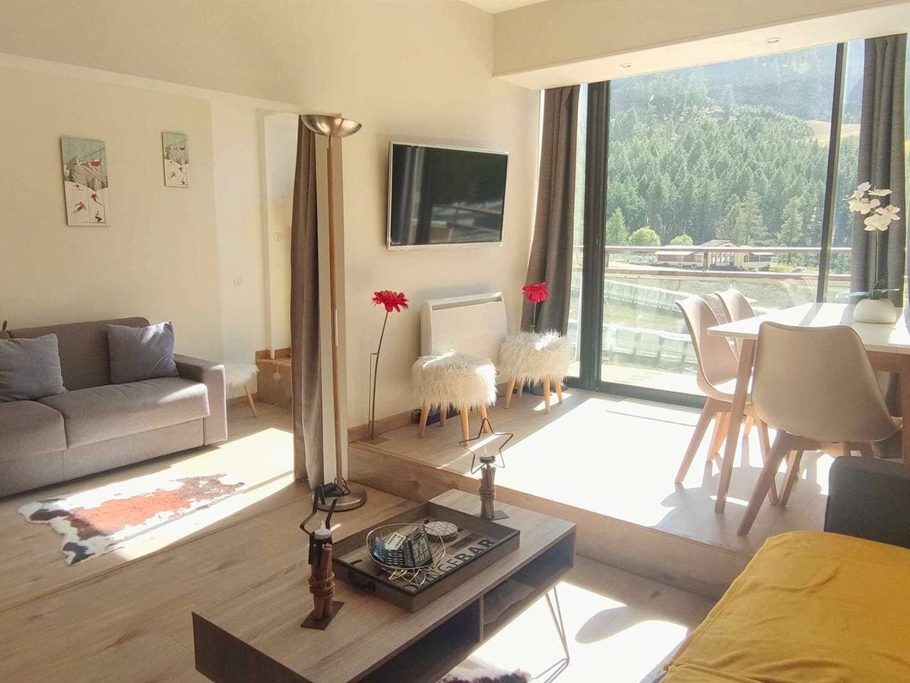 Foto 3 von 16: Schöne Renovierte Wohnung am Fuße der Skipisten in Isola 2000