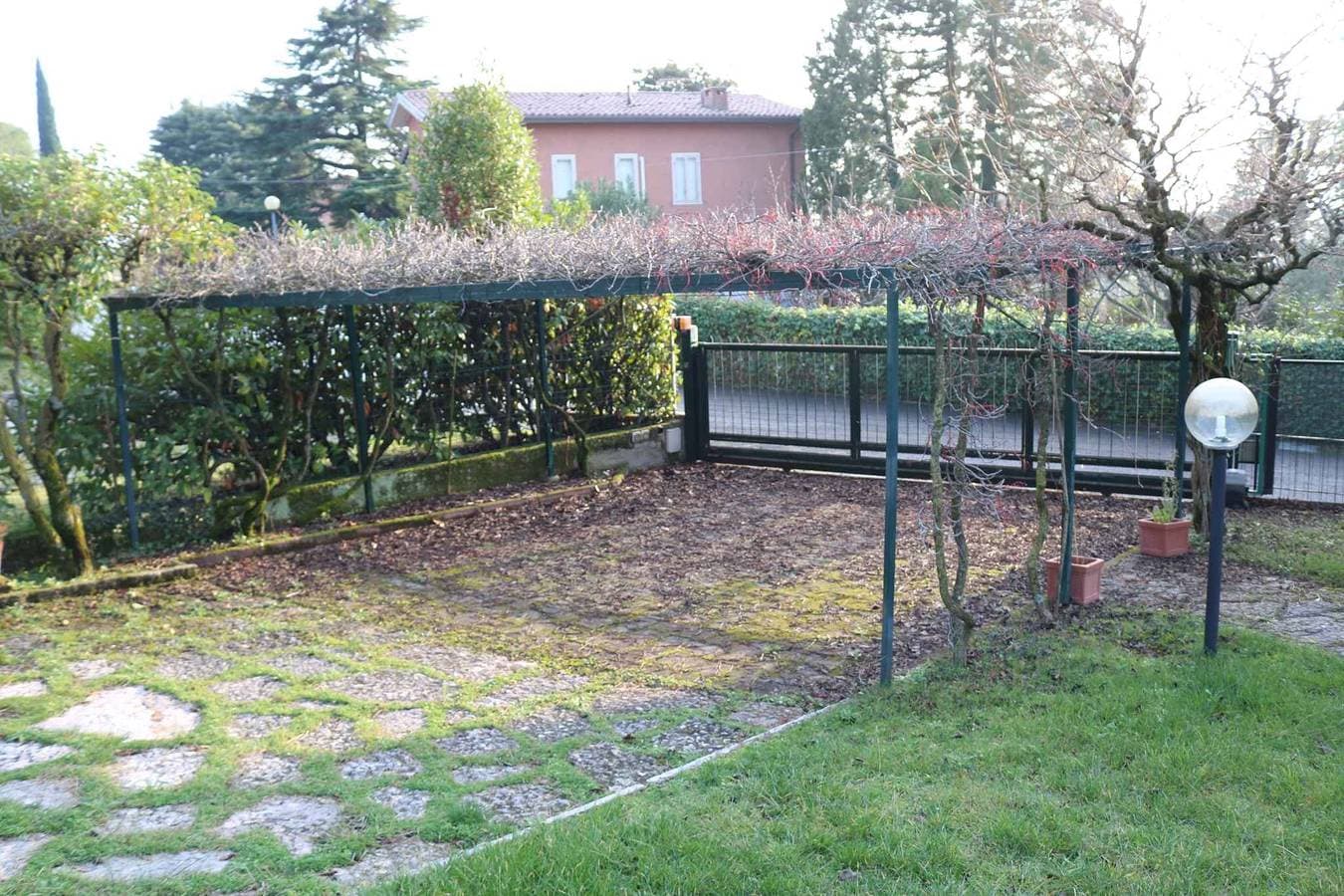 Foto 8 von 27: Ferienwohnung mit Gemeinschaftspool