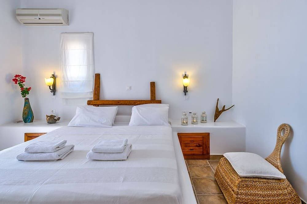 Foto 6 von 22: Super Panorama libyschen Meerblick, Südkreta großer privater Pool \"Keramos Villa\"