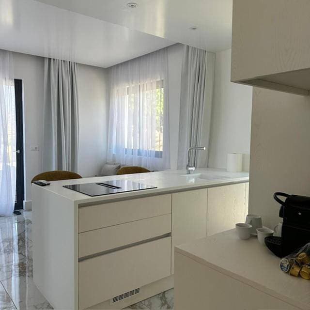 Foto 4 von 13: One-Bedroom Apartment