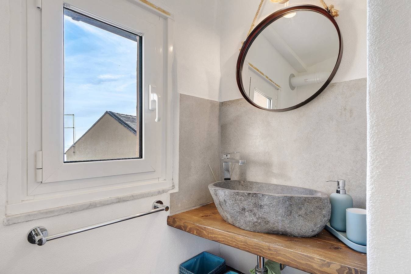 Foto 8 von 40: Apartment „Bedliving Nel Blu“ mit Meerblick, WLAN und Klimaanlage