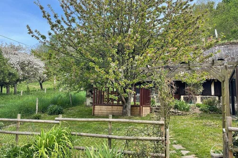 Foto 5 von 8: Thatched cottage