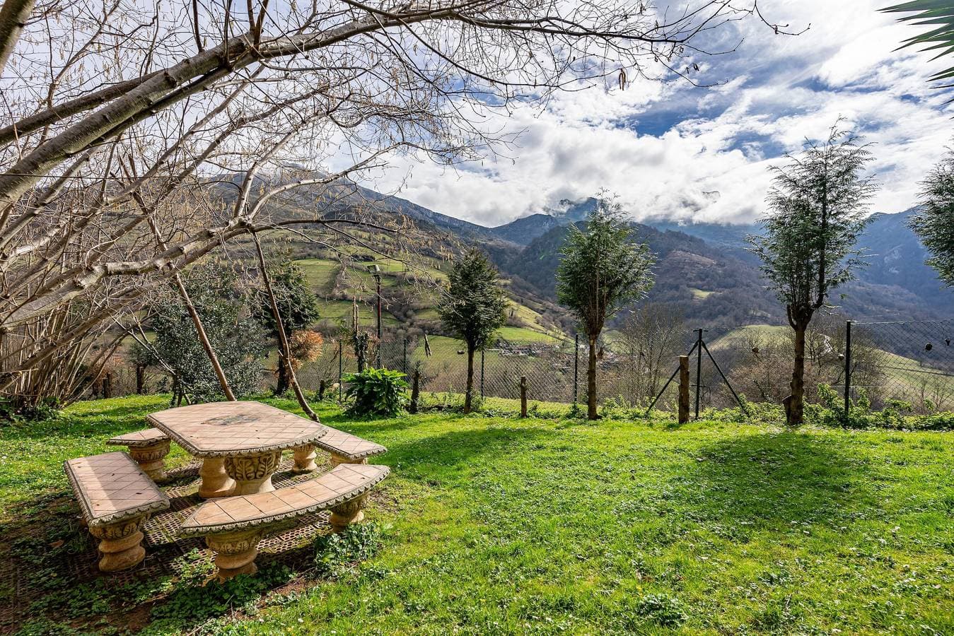 Foto 2 von 29: Finca 'La Casa De La Torre' mit Bergblick, privater Terrasse und Wi-Fi