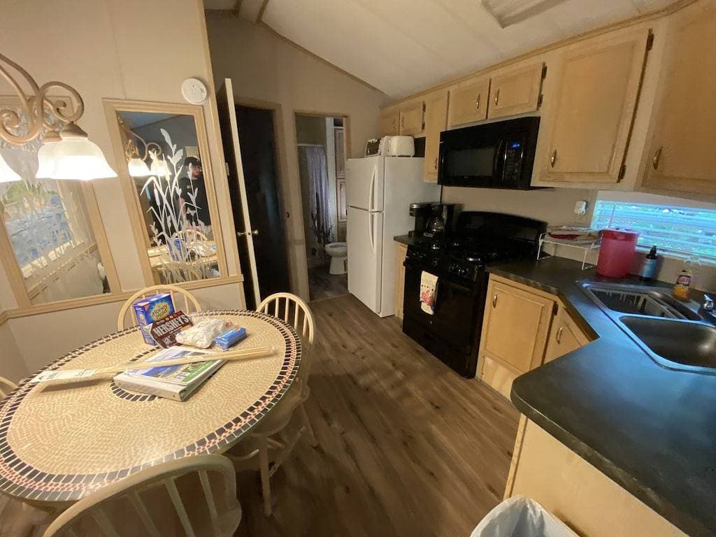 Foto 11 von 15: Point Sebago 3 Schlafzimmer, 1,5 Bäder Maine Seehütte nahe Strand an der Purple Rd