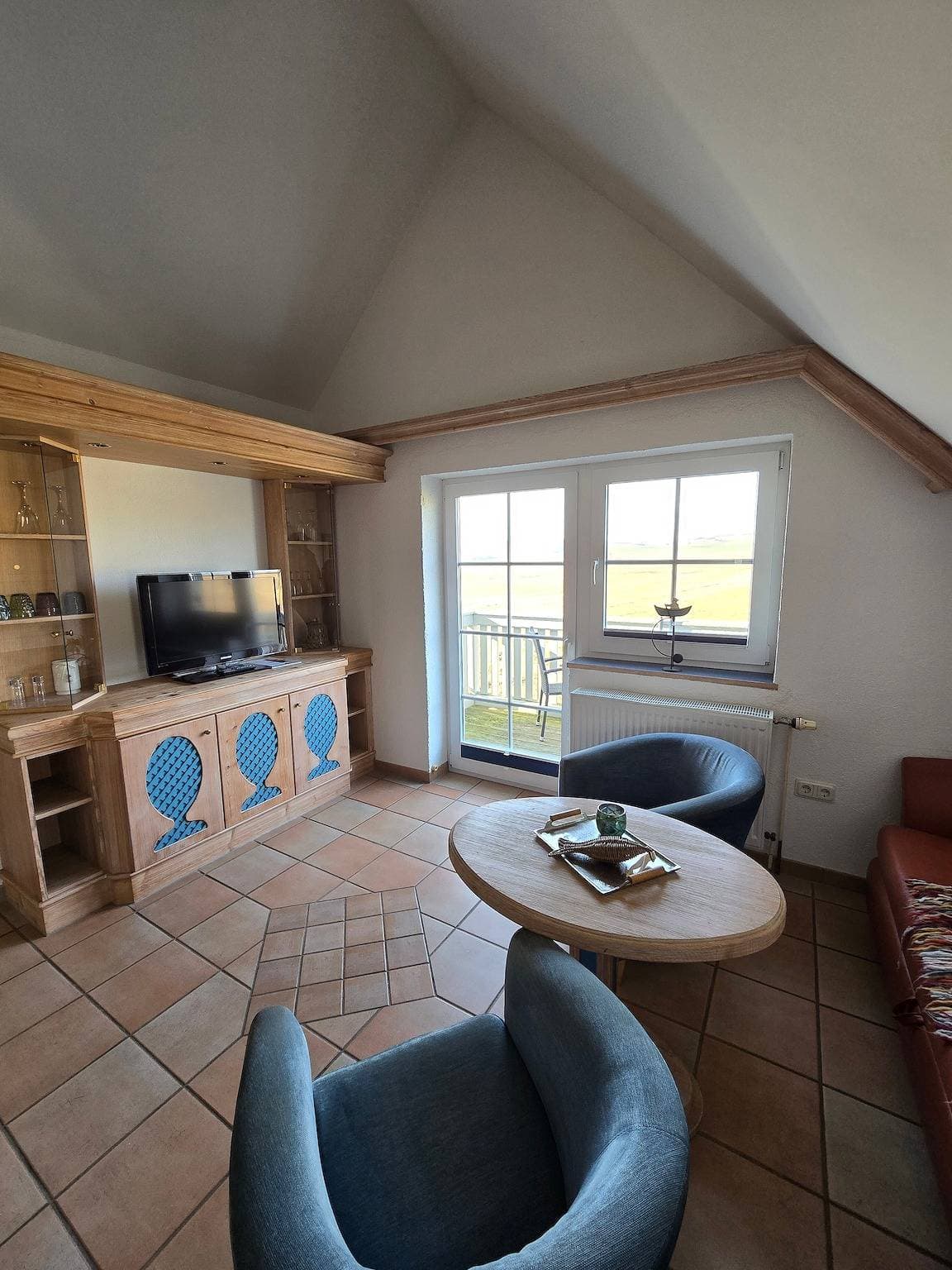 Foto 12 von 24: Ferienwohnung 'Bachstelze' mit Meerblick, Gemeinschaftsterrasse und Wi-Fi
