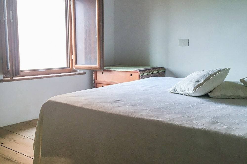 Foto 3 von 30: Beni benius - Zwei Schlafzimmer Wohnung, Schläft 5