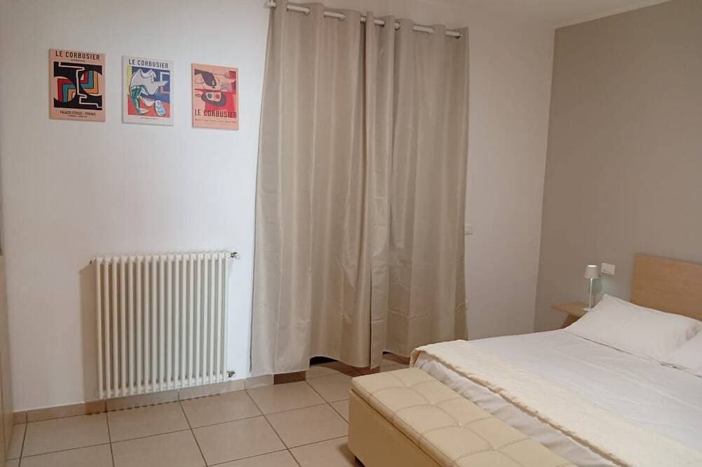 Foto 5 von 26: Casa Marina Grande. Siamo a 80m dal mare. Con 1 camera, 1 bagno e posto auto.