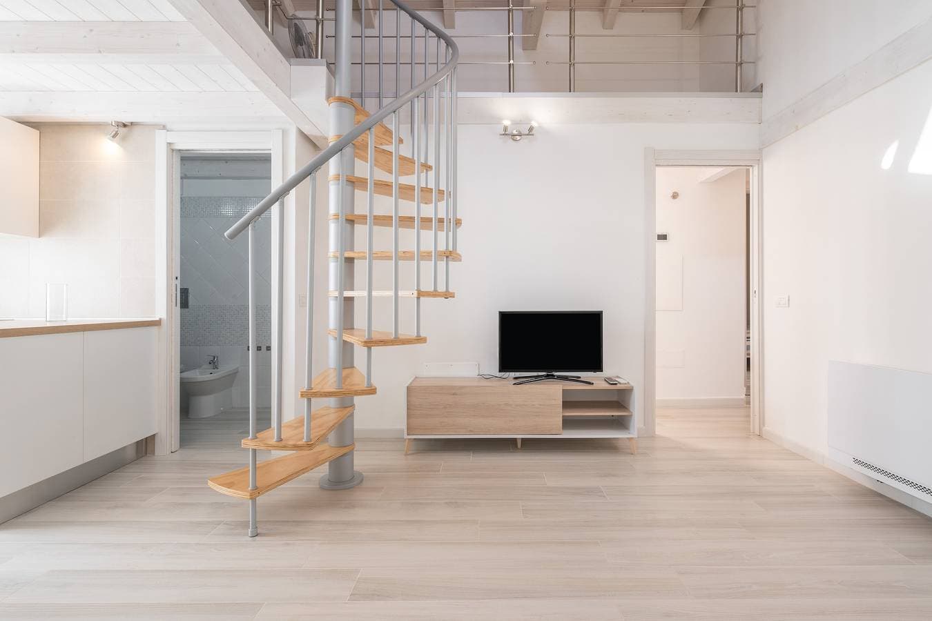 Foto 5 von 32: Ferienwohnung 'Casa Vacanze Riflessi Sul Mare' mit Balkon, Highspeed-WLAN und Klimaanlage