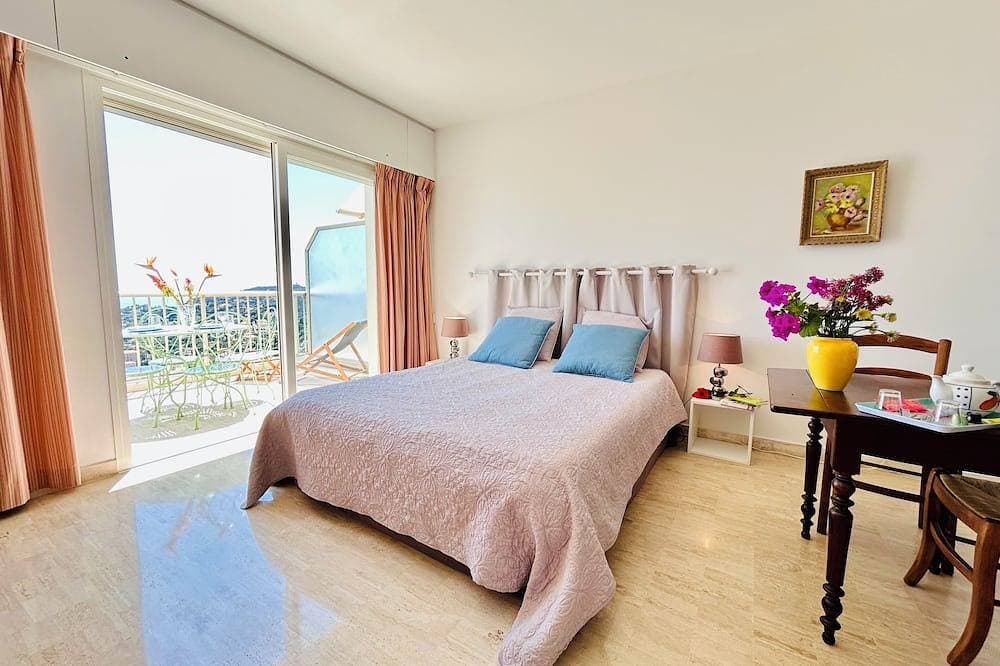 Foto 2 von 15: Breathtaking sea view, studio with balcony and parking in magnificent estate