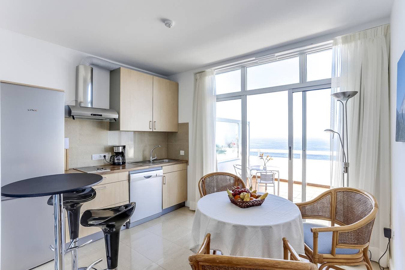 Foto 3 von 8: Penthouse 1804 mit wundervollem Blick im Precise Resort Tenerife