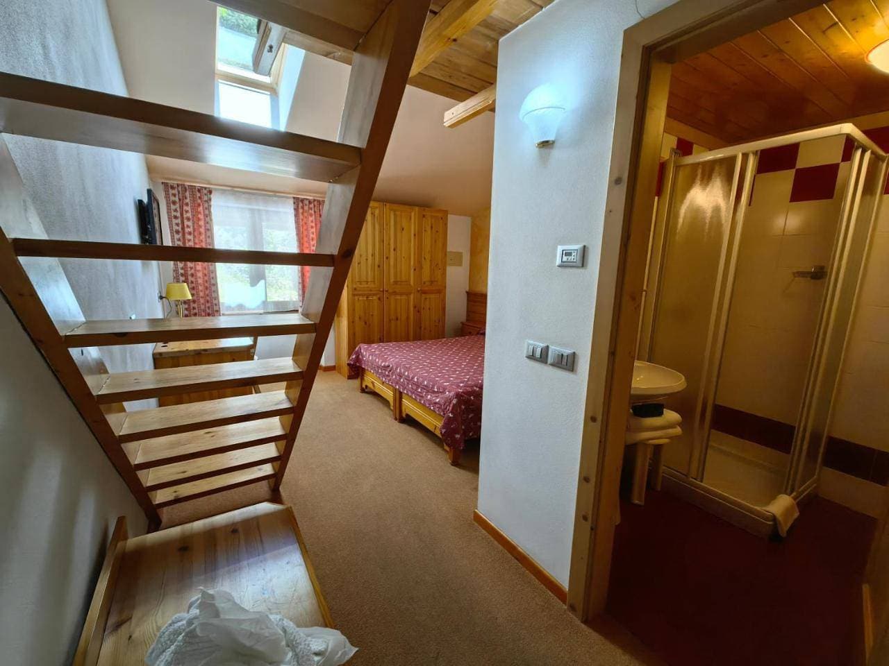 Foto 9 von 9: Double Room