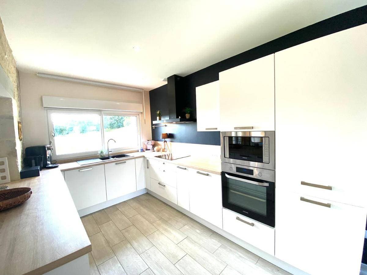 Foto 5 von 31: Three-Bedroom Home